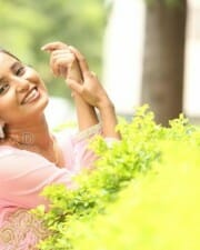 Telugu Actress Ishika Singh New Pictures 22