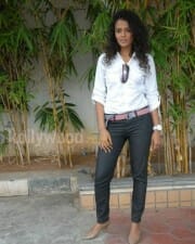 Telugu Actress Sonia Pics 06