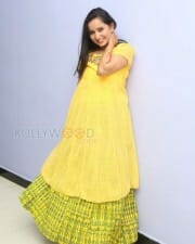 Tollywood Actress Ishika Singh Photos 11