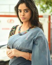 Tollywood Heroine Manjeera Photos 17