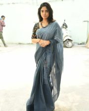 Tollywood Heroine Manjeera Photos 21