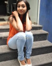 Uthra Unni Vavwal Pasanga Movie Heroine Pictures 02
