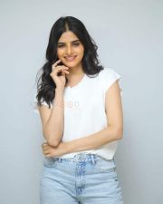 Actress Avantika Dasani at Nenu Student Sir Song Launch Pictures 10