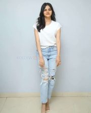 Actress Avantika Dasani at Nenu Student Sir Song Launch Pictures 30