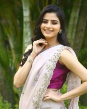 Actress Avantika Dasani at Nenu Student Sir Teaser Launch Photos 01