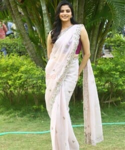 Actress Avantika Dasani at Nenu Student Sir Teaser Launch Photos 19