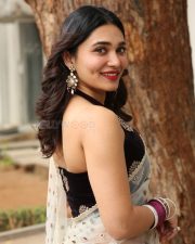 Actress Jenifer Emmanuel at Paramapada Sopanam Movie Press Meet Pictures 18