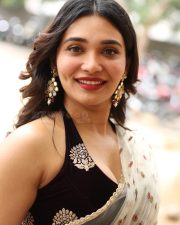 Actress Jenifer Emmanuel at Paramapada Sopanam Movie Press Meet Pictures 44