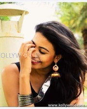 Actress Kavya Shetty Sexy Pictures 04