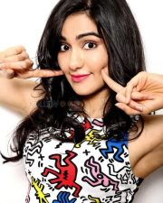 Adah Sharma posing in an Abstract T Shirt Photo 01