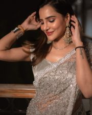 Dazzling Actress Ashu Reddy in a Silver Pearl Lattice Saree Photos 03 Dazzling Actress Ashu Reddy in a Silver Pearl Lattice Saree Photos 03