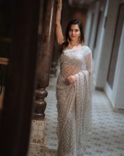 Dazzling Actress Ashu Reddy in a Silver Pearl Lattice Saree Photos 08 Dazzling Actress Ashu Reddy in a Silver Pearl Lattice Saree Photos 08