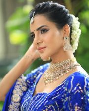 Dazzlng Ashu Reddy in a Royal Blue Lehenga Photos 03