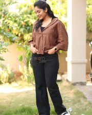 Actress Ivana at Single Movie Interview Photos 30