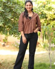 Actress Ivana at Single Movie Interview Photos 33