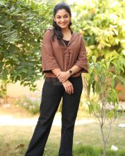 Actress Ivana at Single Movie Interview Photos 36