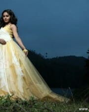 Actress Shritha Stills 10