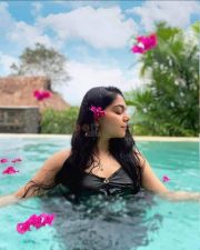 Ahaana Krishna in the Swimming Pool Picture 01