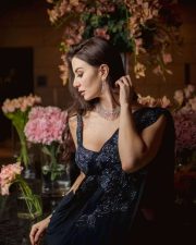 Model Giorgia Andriani Hot Cleavage Photos 06