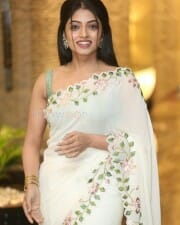 Telugu Actress Navya Swamy at Butta Bomma Movie Trailer Launch Photos 45