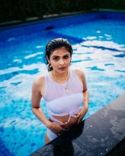 Actress Aishwarya Sharma Sexy Swimsuit Photos 01