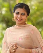 Actress Leona Lishoy Pics 13