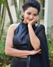 Actress Yamini Bandaru at Narayana Co Teaser Launch Pictures 10