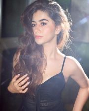 Yeh Hai Mohabbatein Actress Aditi Bhatia Sexy Pictures 02