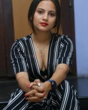 Actress Divya Dekate at Operation Raavan Teaser Launch Pictures 20