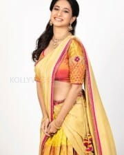 Actress Manvita Kamath Photoshoot Pictures 20