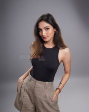 Beautiful Donal Bisht in a Black Crop Top and Shorts Photos 04