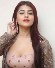 Hot Edin Rose at Ravanasura Movie Pre Release Event Photos 27