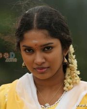 Kangaroo Heroine Sripriyanka Photos 02
