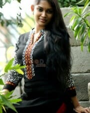 Kodai Mazhai Heroine Priyanka Photos 05