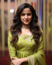 Actress Vaishnavi Chaitanya at Jack Movie Kiss Song Launch Event Photos 11