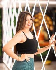 Beautiful Vedvika at Hiwaga Beauty Clinic Photos 03
