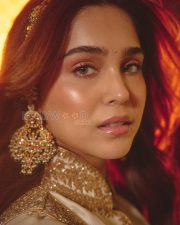 Majestic Actress Sharvari Wagh in a Ivory And Gold Embroidered Lehenga Photos 02 Majestic Actress Sharvari Wagh in a Ivory And Gold Embroidered Lehenga Photos 02