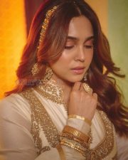 Majestic Actress Sharvari Wagh in a Ivory And Gold Embroidered Lehenga Photos 03 Majestic Actress Sharvari Wagh in a Ivory And Gold Embroidered Lehenga Photos 03