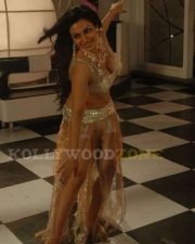 Mayuri Hot Cleavage Pictures 30