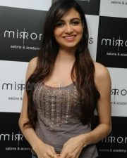 Simran Kaur Mundi Sexy Pictures 09