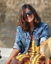 Tamil Actress Pooja Devariya Pictures 01