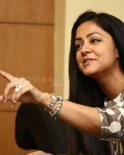 Thambi Movie Actress Jyothika Photos 03