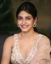 Actress Pragati Srivastava at Manu Charitra Pre Release Event Pictures 22