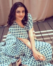 Beautiful Kajal Aggarwal in a Printed Dress Pictures 02