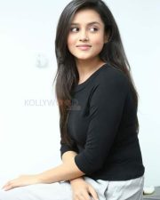 Actress Mishti Chakraborty Latest Pics 50