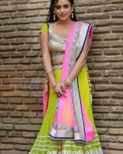 Actress Mishti Chakraborty Sexy Pictures 27