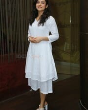 Actress Mishti Chakraborty at O Saathiya Movie Trailer Launch Photos 02