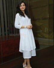 Actress Mishti Chakraborty at O Saathiya Movie Trailer Launch Photos 05
