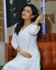 Actress Mishti Chakraborty at O Saathiya Movie Trailer Launch Photos 07