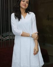 Actress Mishti Chakraborty at O Saathiya Movie Trailer Launch Photos 14